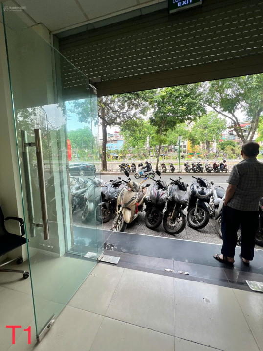 cho-thue-mat-bang-kinh-doanh-nguyen-khang-yen-hoa-3